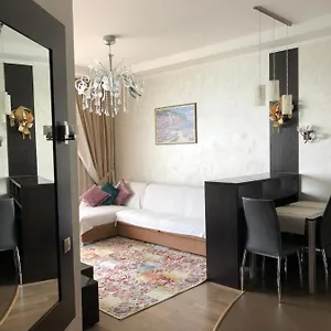 https://apartament-ideal-house.hotels-of-sochi.com